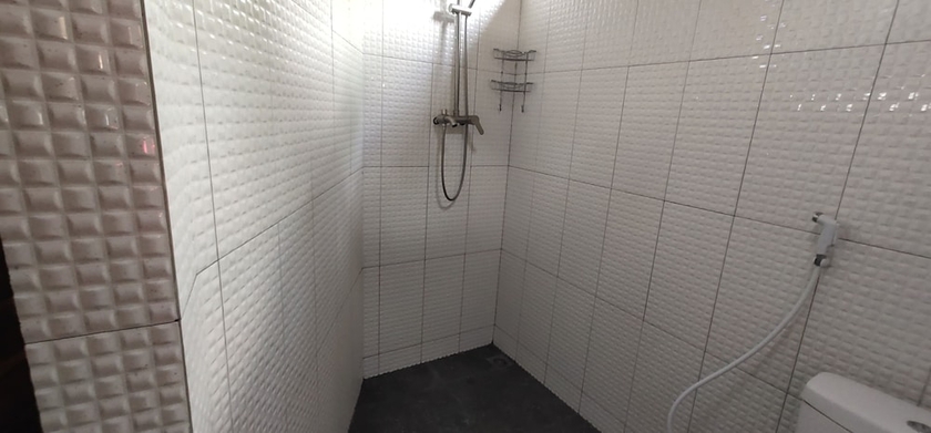 Imagen de la habitación del Hotel Omah Regeng. Foto 15