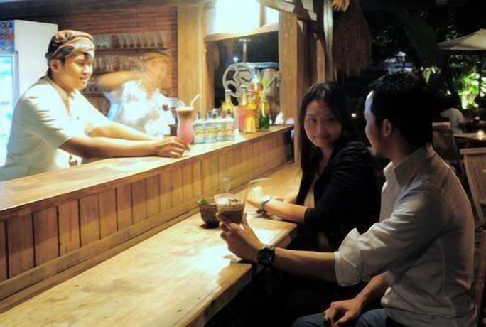 Imagen del bar/restaurante del Hotel Omah Sinten Heritage and Resto. Foto 8