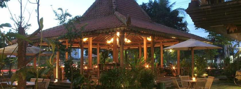 Imagen del bar/restaurante del Hotel Omah Sinten Heritage and Resto. Foto 13