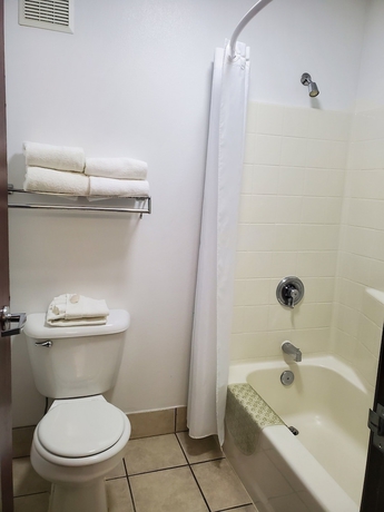 Imagen de la habitación del Hotel Omak Inn. Foto 13