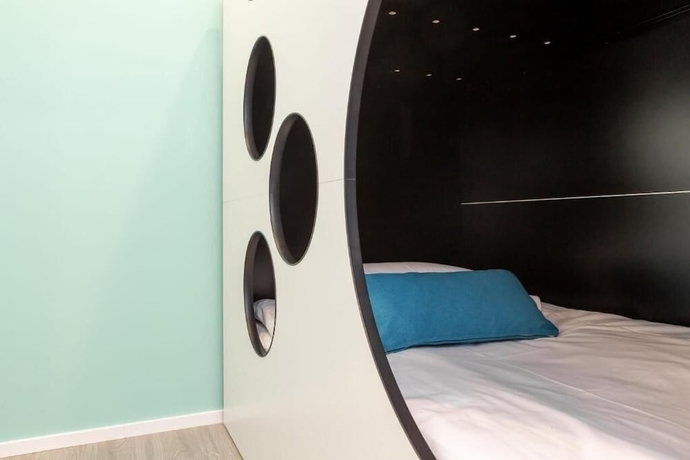 Imagen de la habitación del Hotel Omali. Foto 2