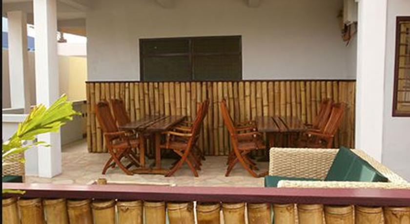 Imagen general del Hotel Omanye Lodge. Foto 6