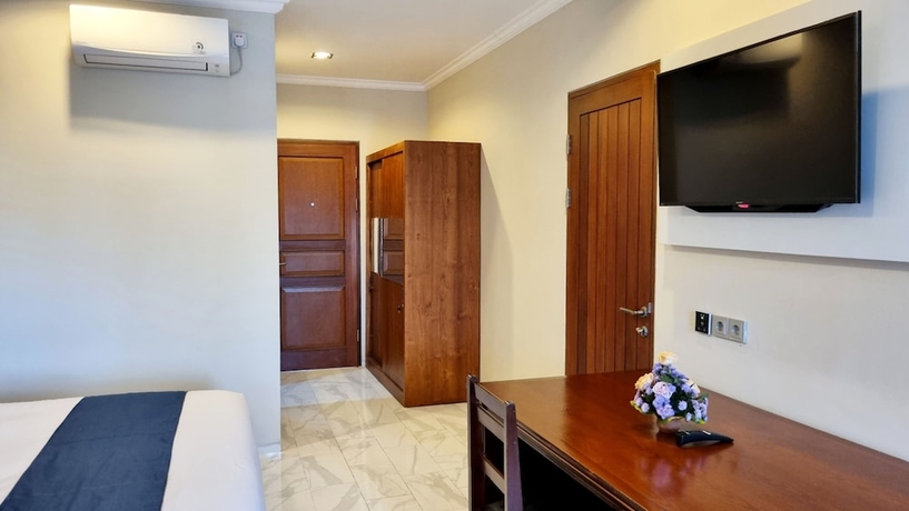 Imagen de la habitación del Hotel Omatha Village. Foto 12