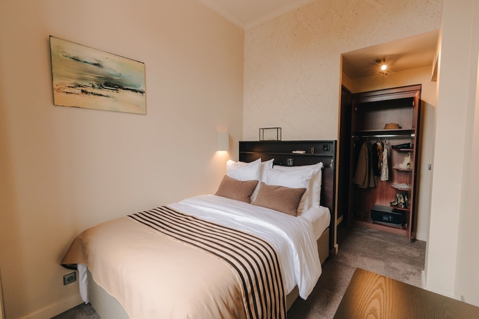 Imagen de la habitación del Hotel Omega, Ámsterdam. Foto 9