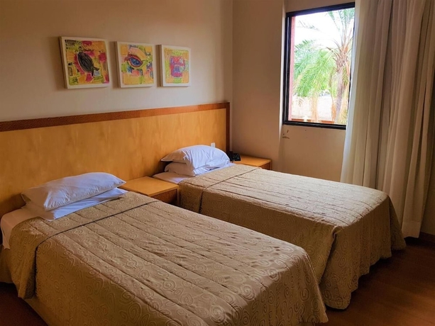 Imagen de la habitación del Hotel Omega Flat. Foto 3