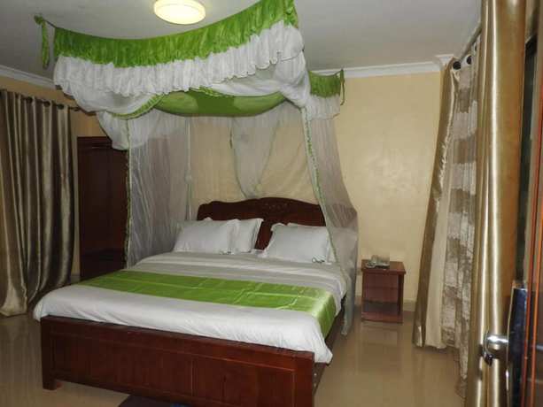 Imagen de la habitación del Hotel Omega Gardens. Foto 4