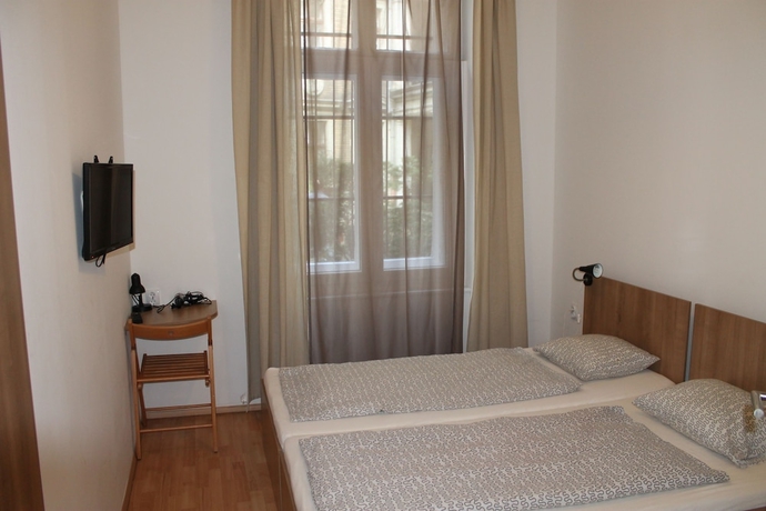 Imagen de la habitación del Hotel Omega Guesthouse Budapest. Foto 4