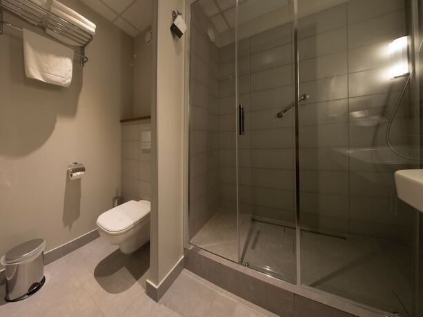Imagen de la habitación del Hotel Omega, OLSZTYN. Foto 9