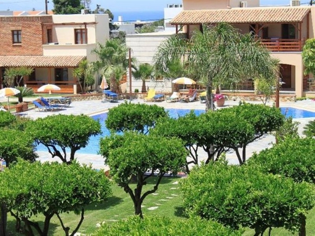 Imagen general del Hotel Omega Platanias. Foto 3