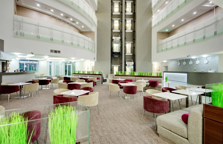 Imagen de los interiores del Hotel Omega Sirius. Foto 15