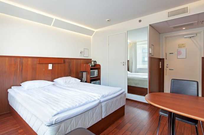 Imagen de la habitación del Hotel Omena Jyväskylä. Foto 4