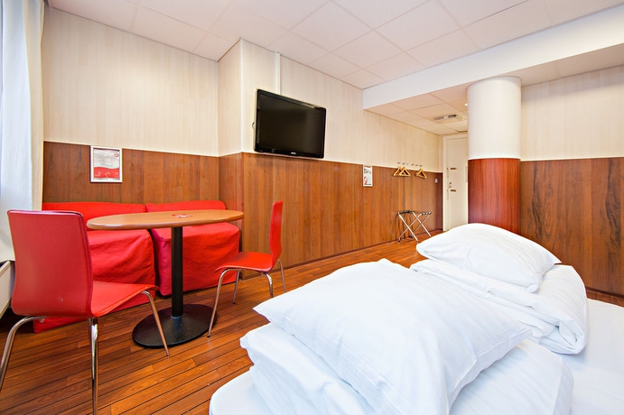 Imagen de la habitación del Hotel Omena Yrjonkatu. Foto 15