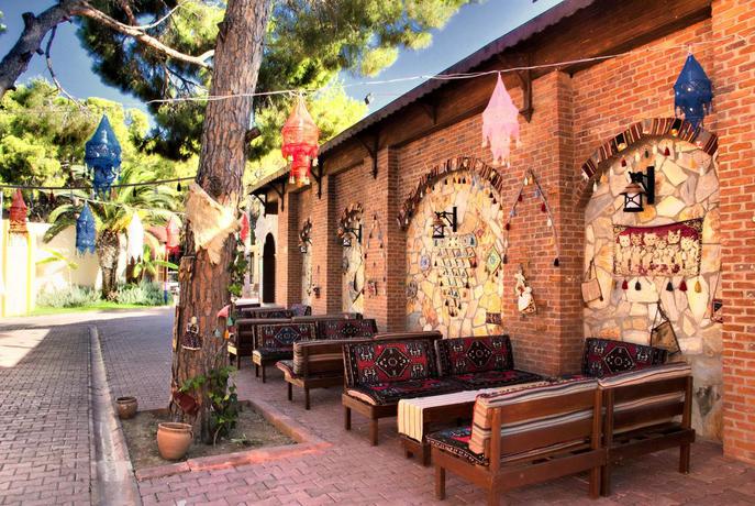 Imagen general del Hotel Omer Holiday Resort. Foto 8