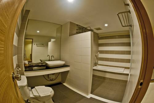 Imagen de la habitación del Hotel Omg, Khon Kaen. Foto 6
