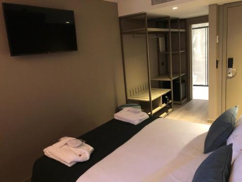 Imagen de la habitación del Hotel Omid Saldanha. Foto 17