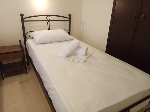 Imagen de la habitación del Hotel Omiros, Moschato. Foto 3