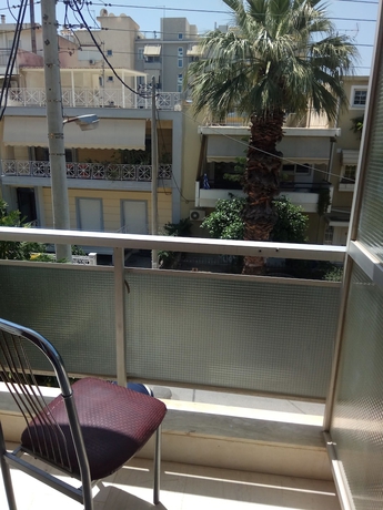Imagen de la habitación del Hotel Omiros, Moschato. Foto 4