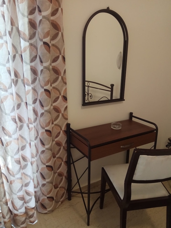 Imagen de la habitación del Hotel Omiros, Moschato. Foto 7