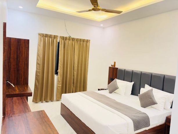Imagen de la habitación del Hotel Omkar Palace. Foto 2