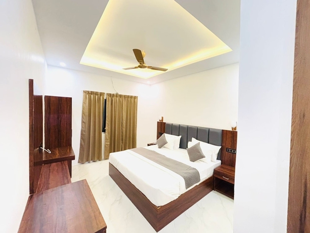 Imagen de la habitación del Hotel Omkar Palace. Foto 9