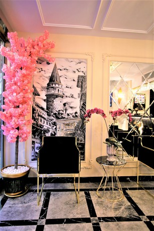 Imagen de los interiores del Hotel Omma. Foto 13