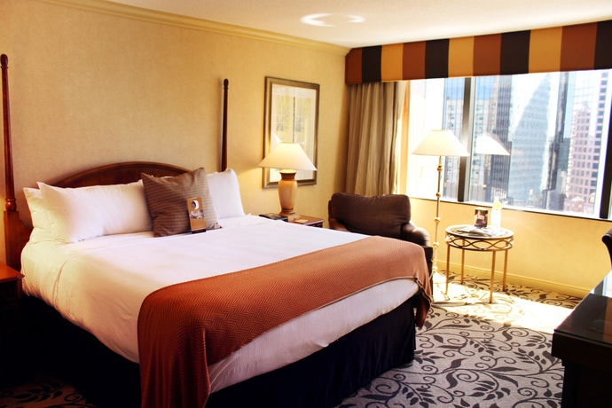 Imagen de la habitación del Hotel Omni Charlotte. Foto 4