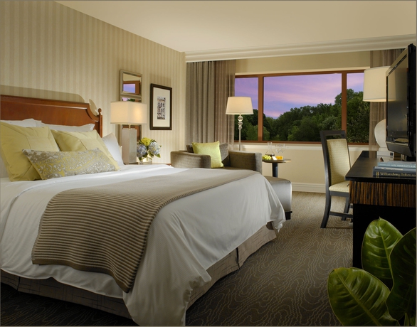 Imagen de la habitación del Hotel Omni Charlottesville. Foto 7