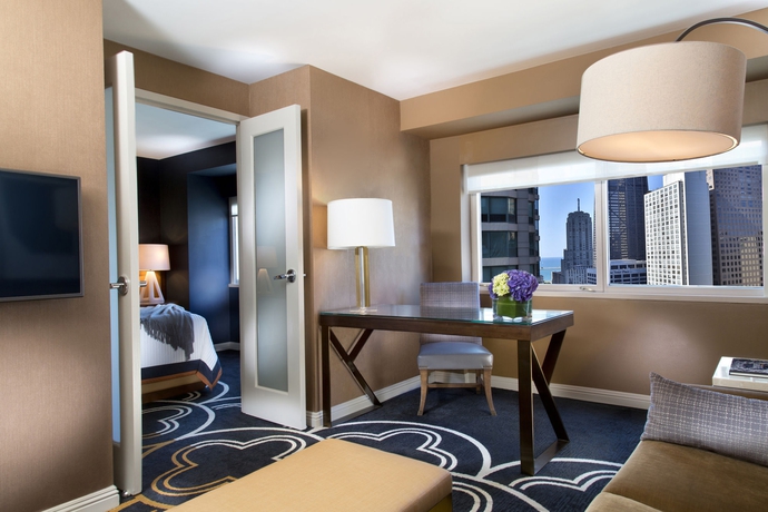 Imagen de los interiores del Hotel Omni Chicago. Foto 14