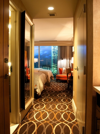 Imagen de la habitación del Hotel Omni Dallas. Foto 2