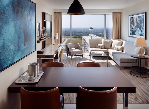 Imagen de la habitación del Hotel Omni Frisco-dallas At The Star. Foto 13