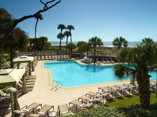 Imagen de la piscina del Hotel Omni Hilton Head Oceanfront Resort. Foto 15