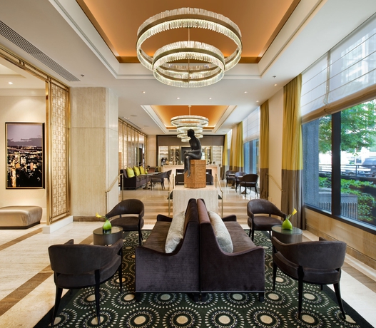 Imagen de los interiores del Hotel Omni Mont-royal. Foto 8