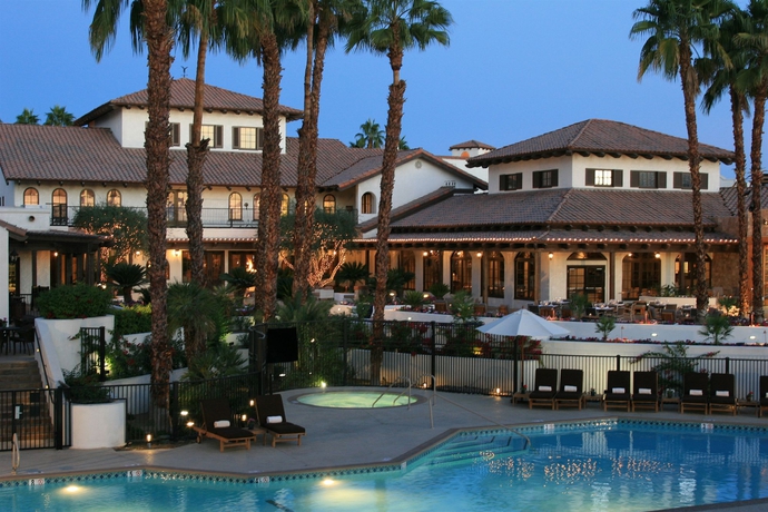 Imagen de los exteriores del Hotel Omni Rancho Las Palmas Resort and Spa. Foto 8