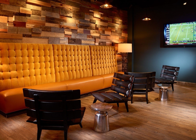 Imagen de los interiores del Hotel Omni Severin. Foto 9