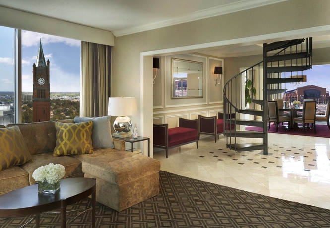 Imagen de los interiores del Hotel Omni Severin. Foto 14