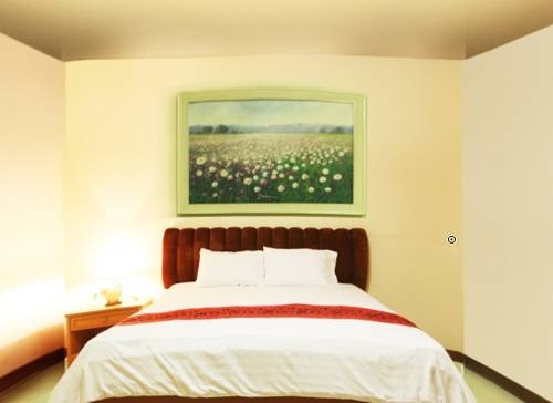 Imagen general del Hotel Omni Suites Aparts-hotel. Foto 4