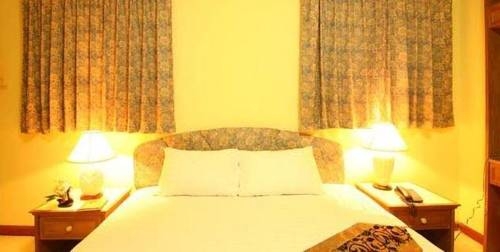 Imagen general del Hotel Omni Suites Aparts-hotel. Foto 16