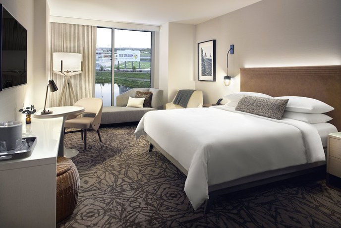 Imagen de la habitación del Hotel Omni Viking Lakes. Foto 2