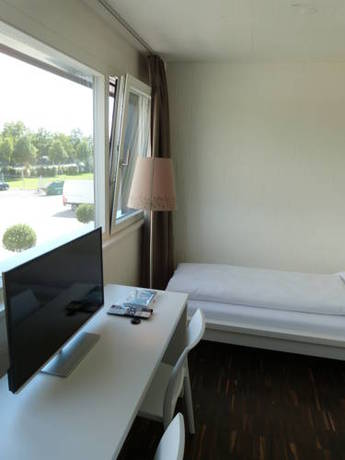 Imagen de la habitación del Hotel Omnium Sport. Foto 6