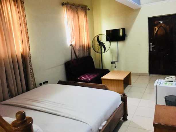 Imagen de la habitación del Hotel Omo Lucas and Suites. Foto 11