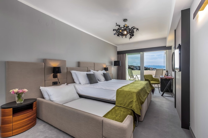 Imagen de la habitación del Hotel Omorika, Dramalj. Foto 4