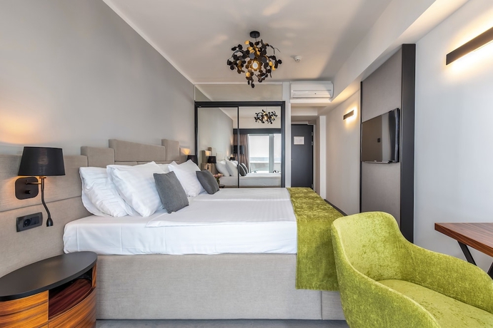 Imagen de la habitación del Hotel Omorika. Foto 9