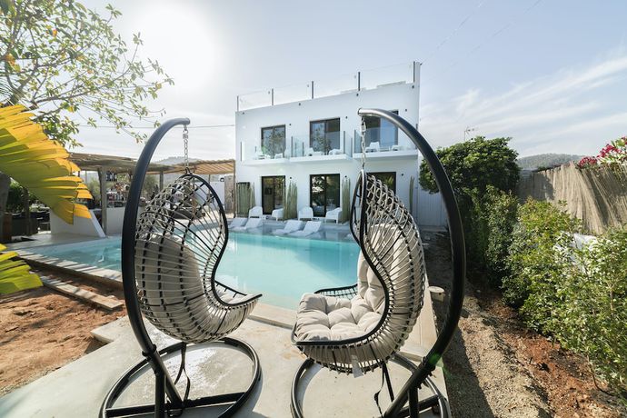 Imagen general del Hotel Oms. Foto 1