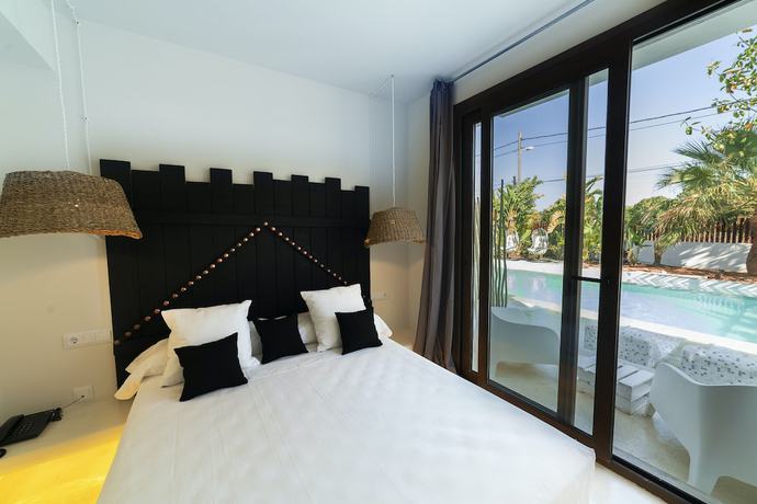 Imagen de la habitación del Hotel Oms. Foto 4