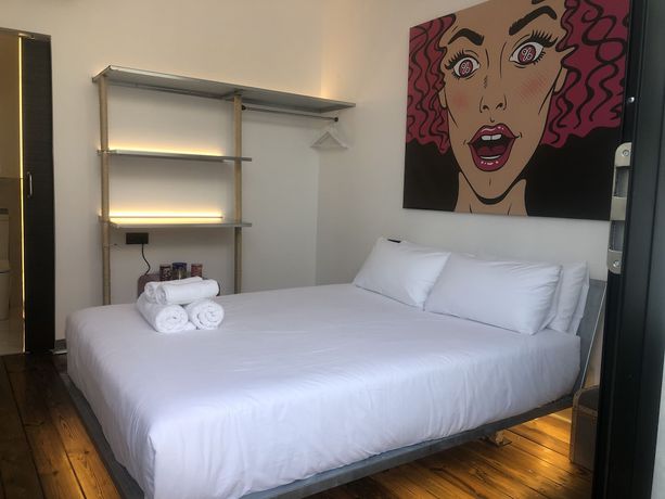Imagen de la habitación del Hotel Oms. Foto 13