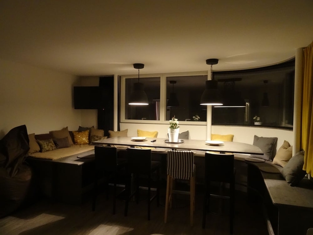 Imagen de la habitación del Hotel Omyxl Apartment. Foto 17