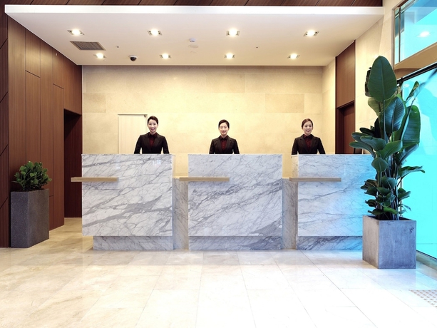Imagen de los interiores del Hotel On City. Foto 19