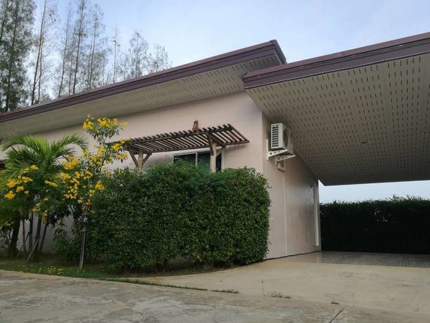 Imagen de la habitación del Hotel On Green Resort. Foto 13