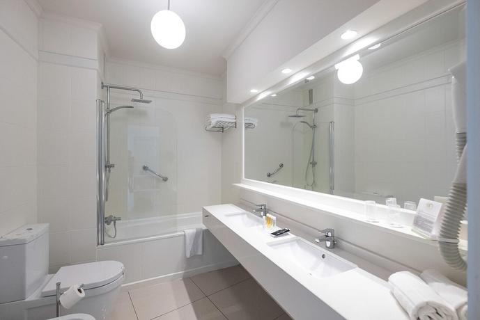 Imagen general del Hotel On Hotels Oceanfront - Adults Only. Foto 2