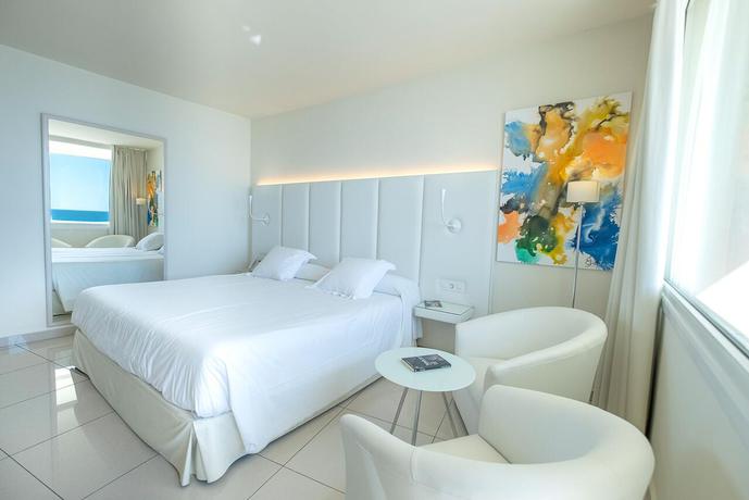 Imagen general del Hotel On Hotels Oceanfront - Adults Only. Foto 4